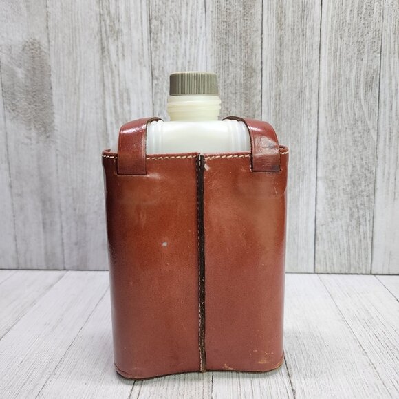 Vintage Flask Plastic Bottle with Hickok Top Grain Cowhide Brown Leather Cover - Picture 2 of 10